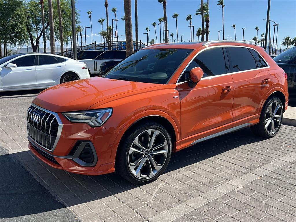 2020 Audi Q3 Prestige S line photo 3