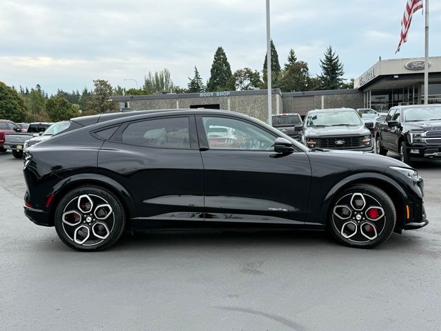 2023 Ford Mustang Mach-E GT photo 4