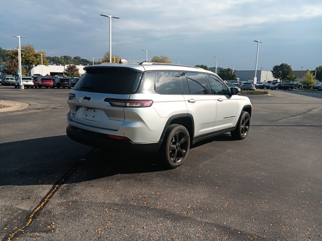 2023 Jeep Grand Cherokee Altitude photo 8