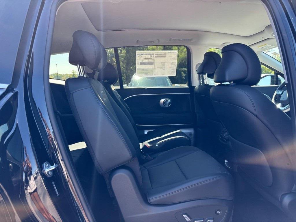 2026 Hyundai Ioniq Limited photo 5