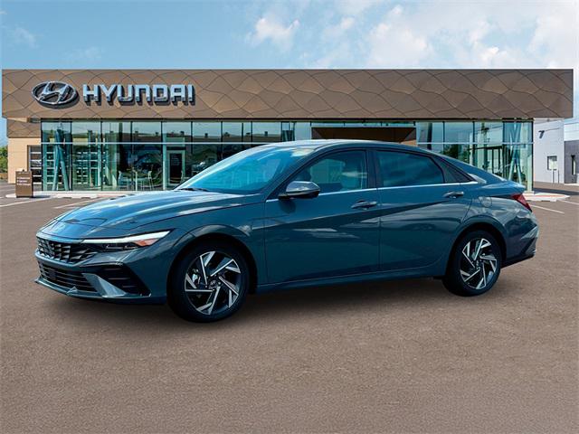 2025 Hyundai Elantra Limited photo 2