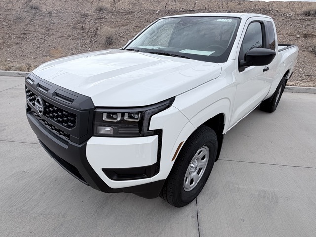 2026 Nissan Frontier S's photo