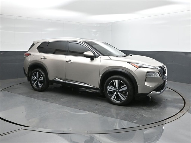 2023 Nissan Rogue Platinum photo 14