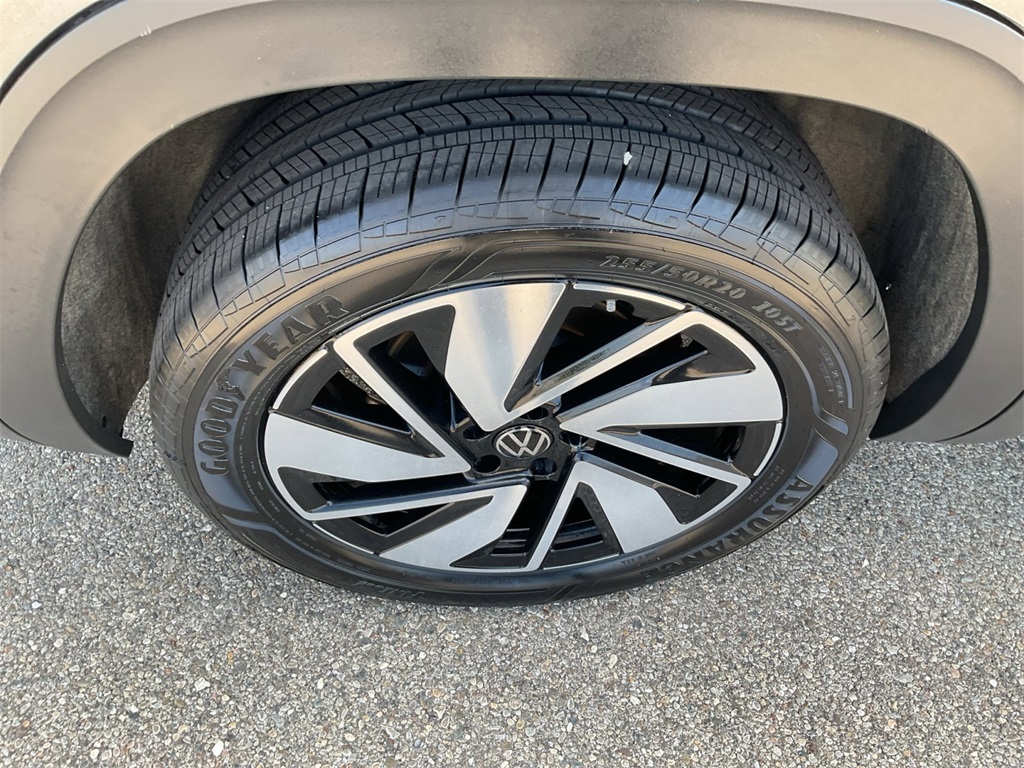 2024 Volkswagen Atlas SE Technology photo 21