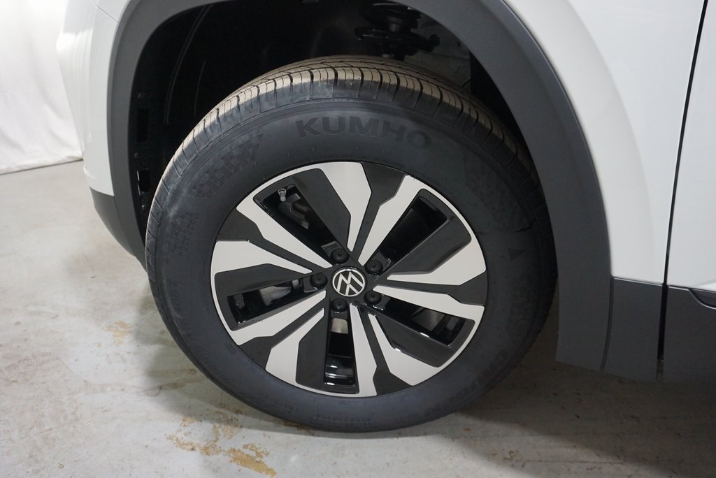 2025 Volkswagen Atlas SE photo 35
