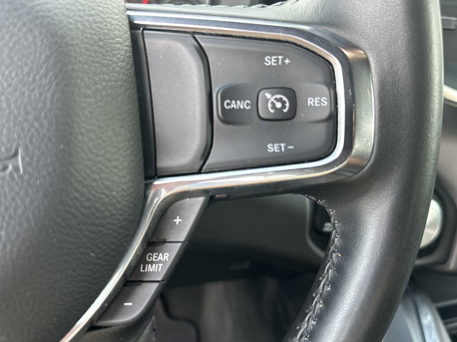 2024 Ram 1500 Laramie photo 27