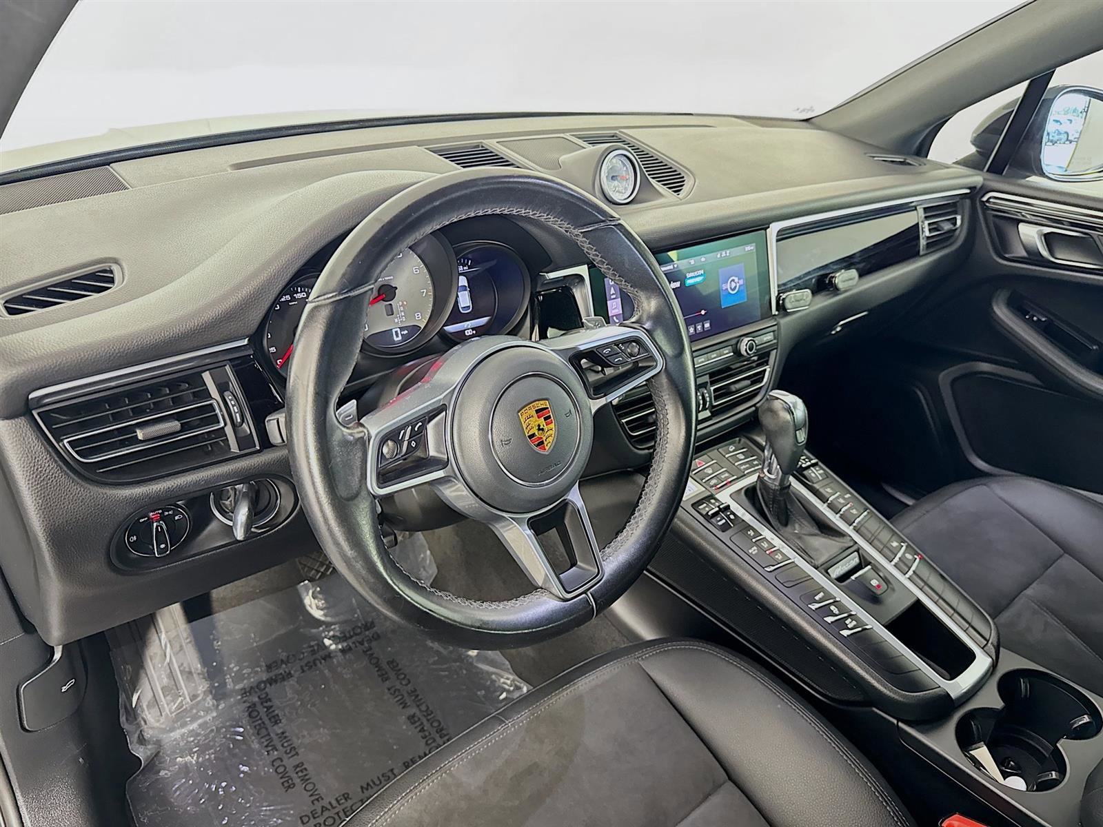 2021 Porsche Macan S photo 9