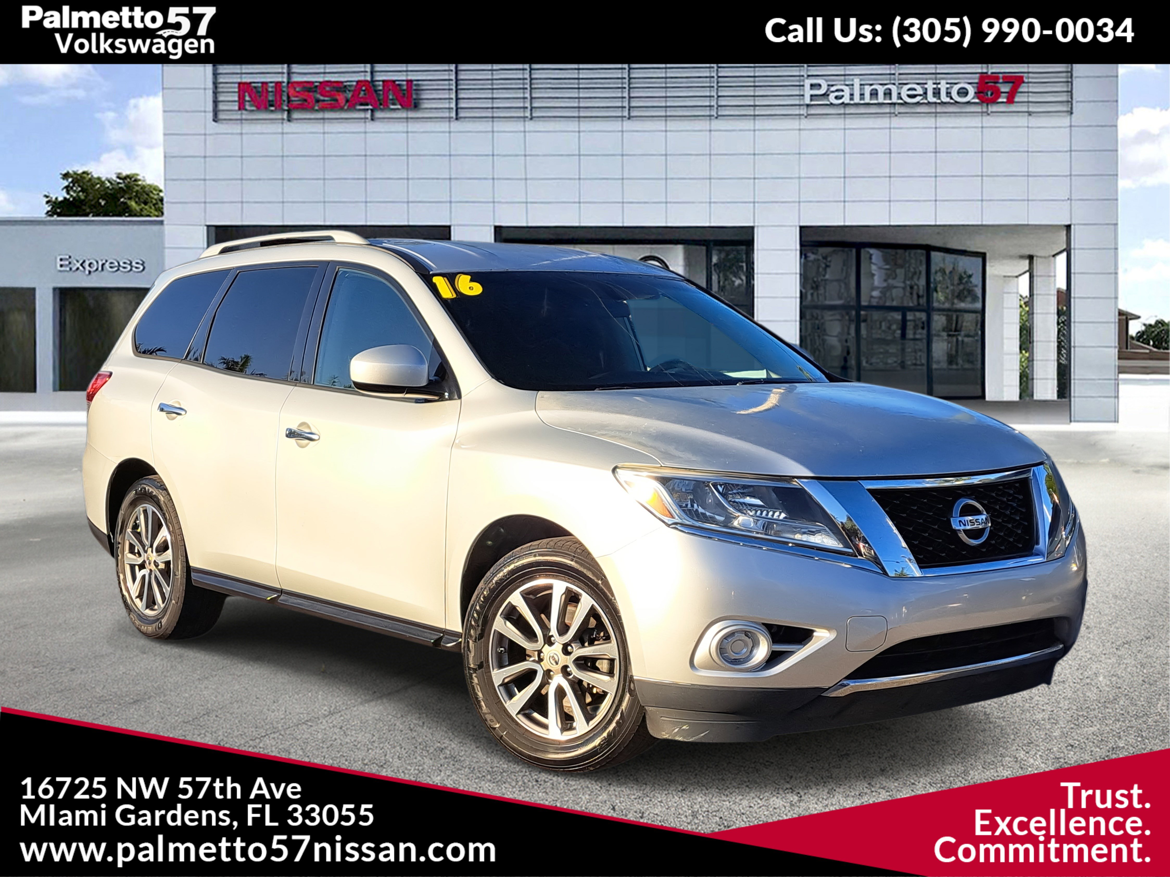 2020 Nissan Pathfinder S