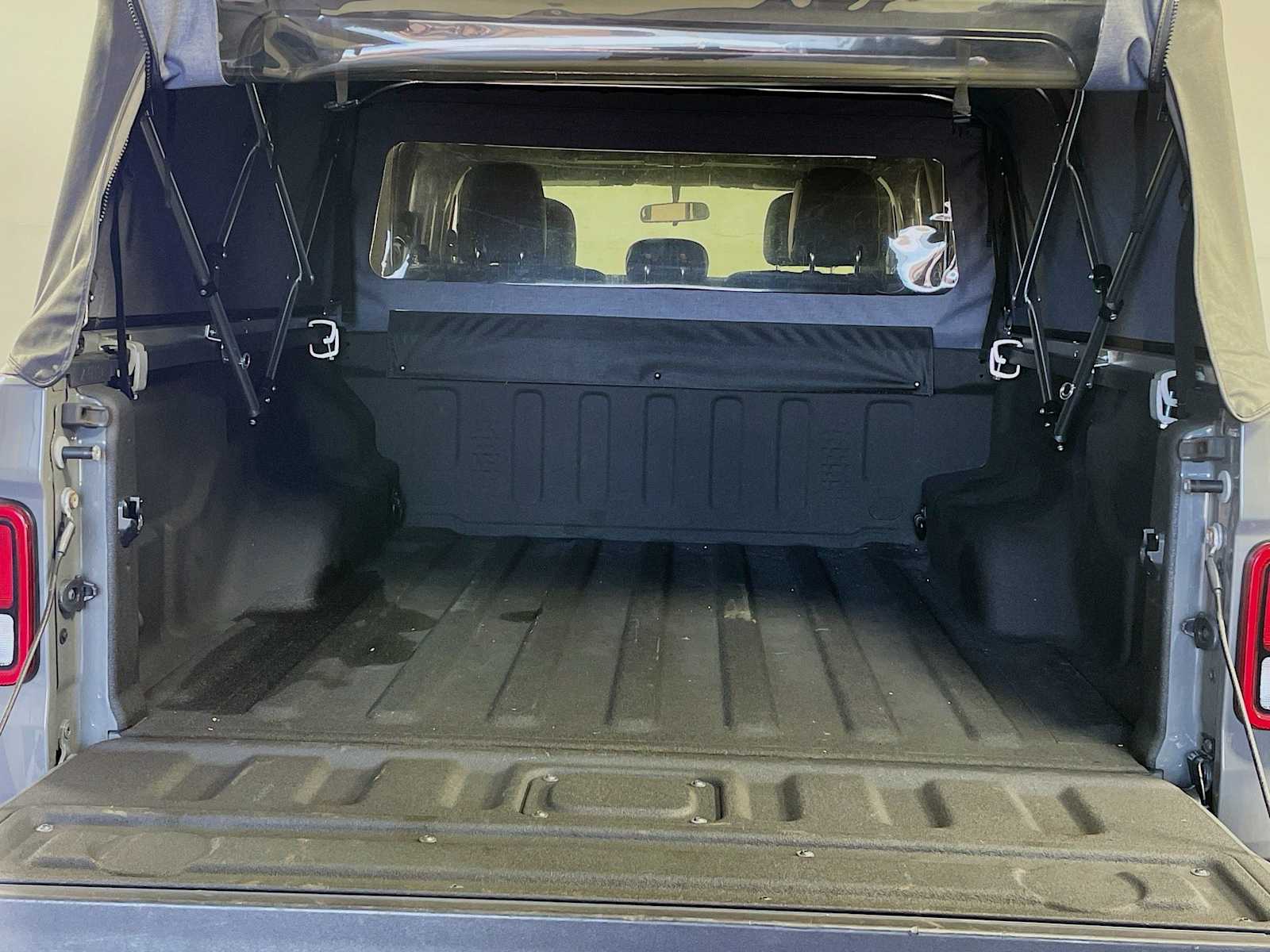 2020 Jeep Gladiator Sport photo 18