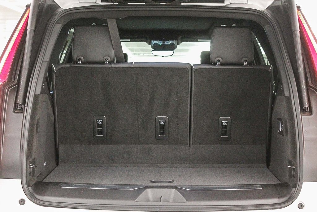 2024 Cadillac Escalade Premium Luxury photo 28