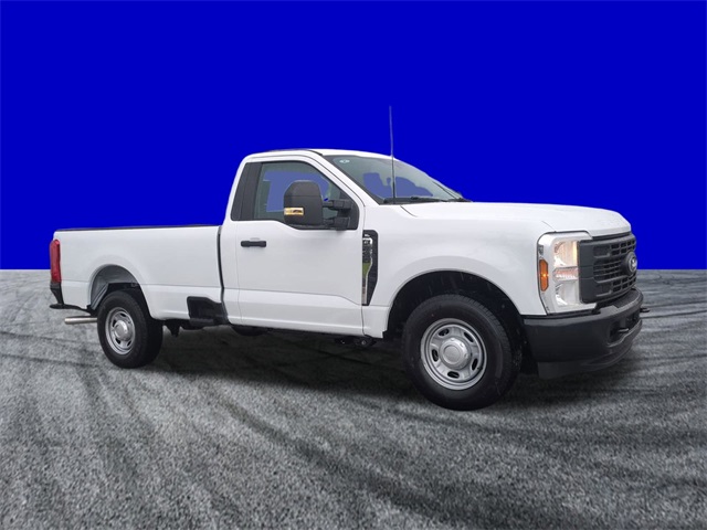 2026 Ford F-250 photo 2