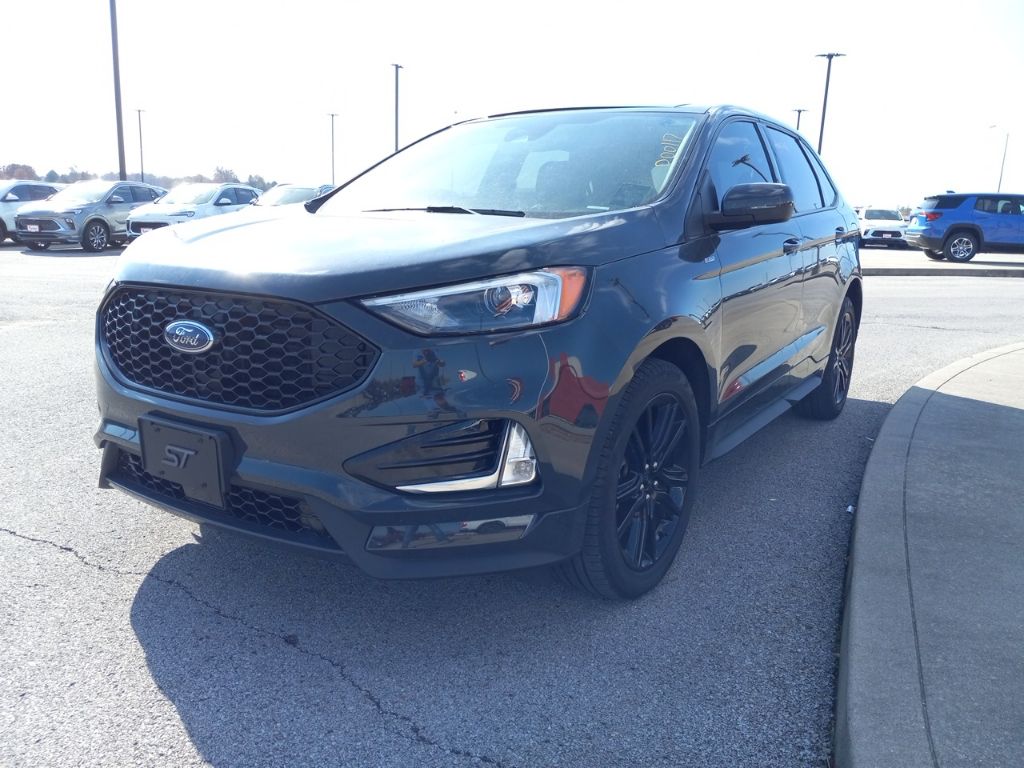 2021 Ford Edge ST Line