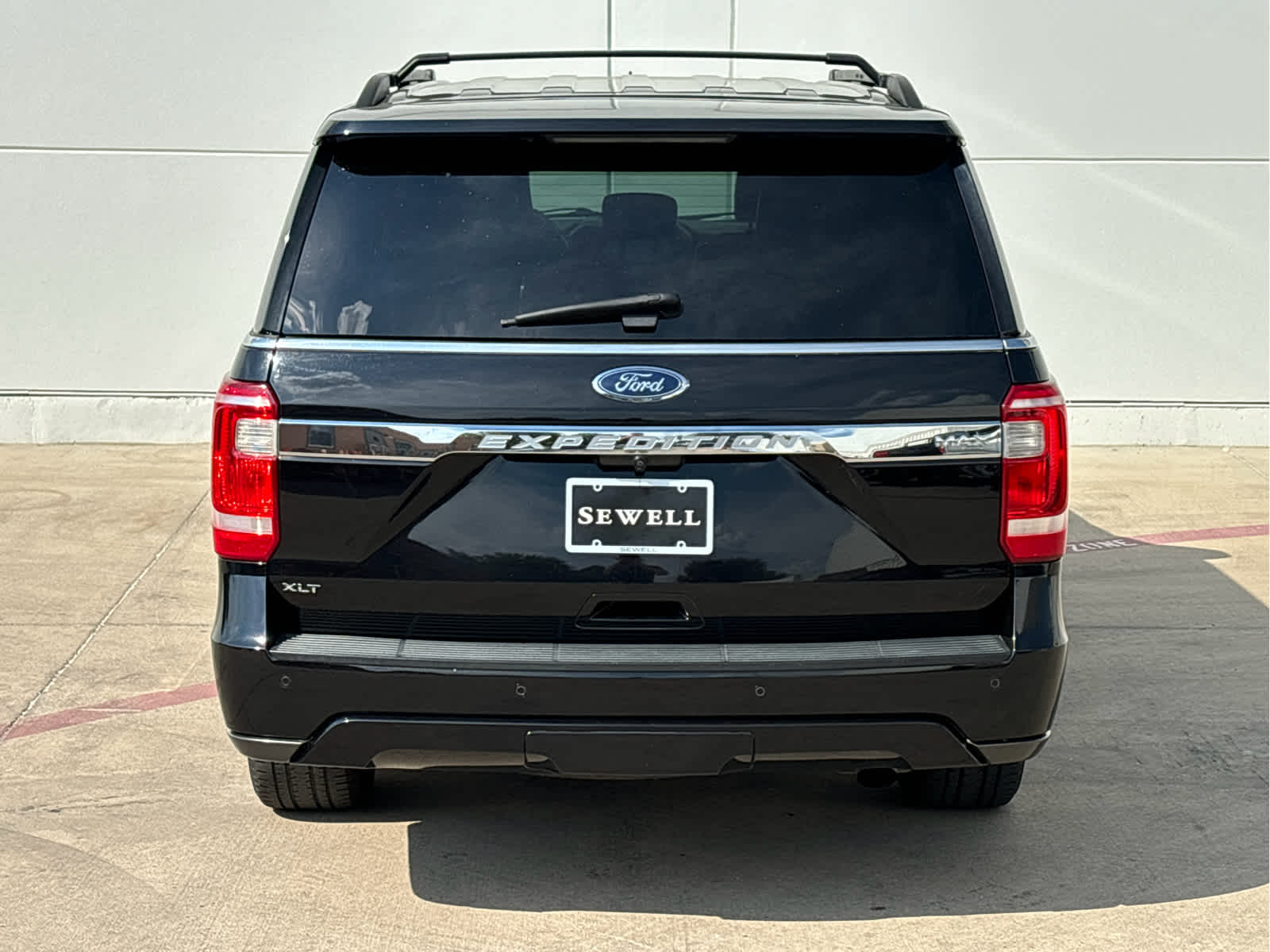 2021 Ford Expedition MAX XLT photo 5