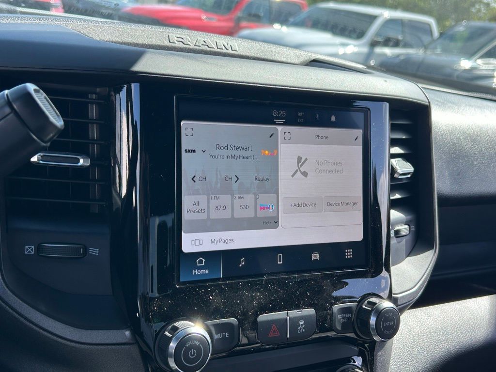2025 Ram 2500 Tradesman photo 35
