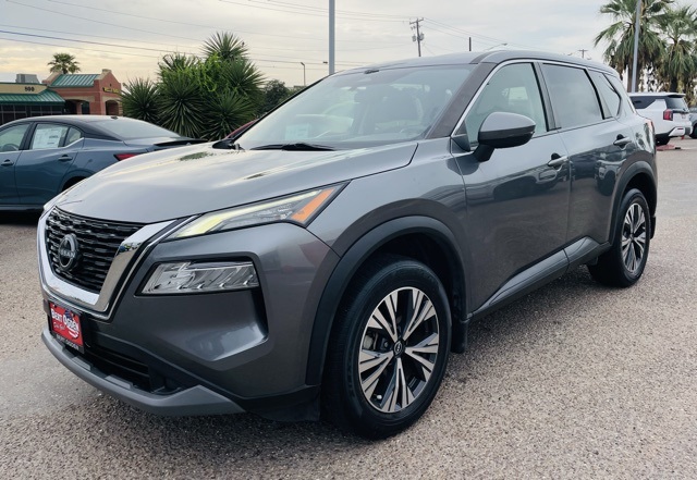 2022 Nissan Rogue SV photo 3