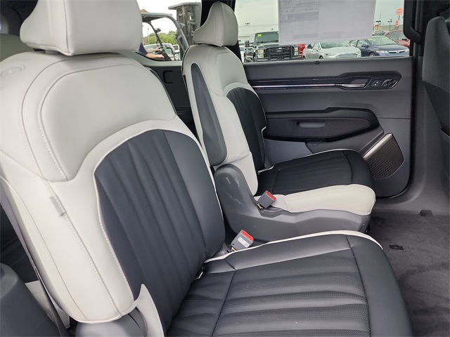 2026 Kia EV9 GT-Line photo 15