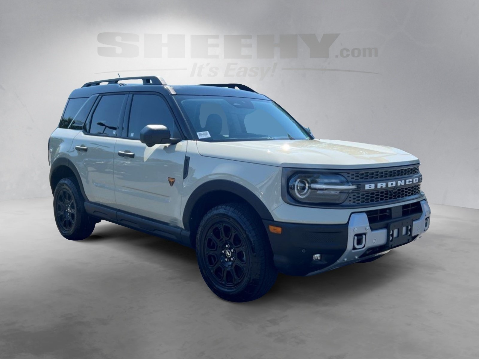 2025 Ford Bronco Sport Badlands photo 2