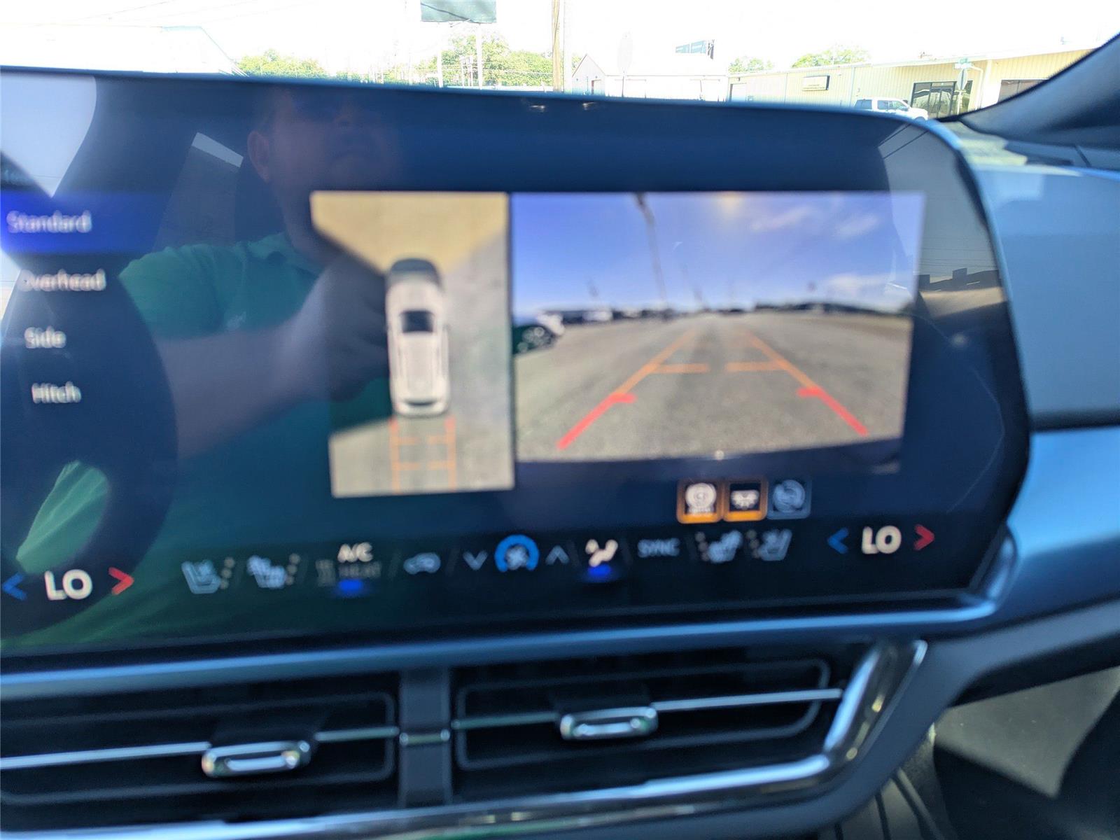 2026 Chevrolet Equinox EV 1LT photo 18