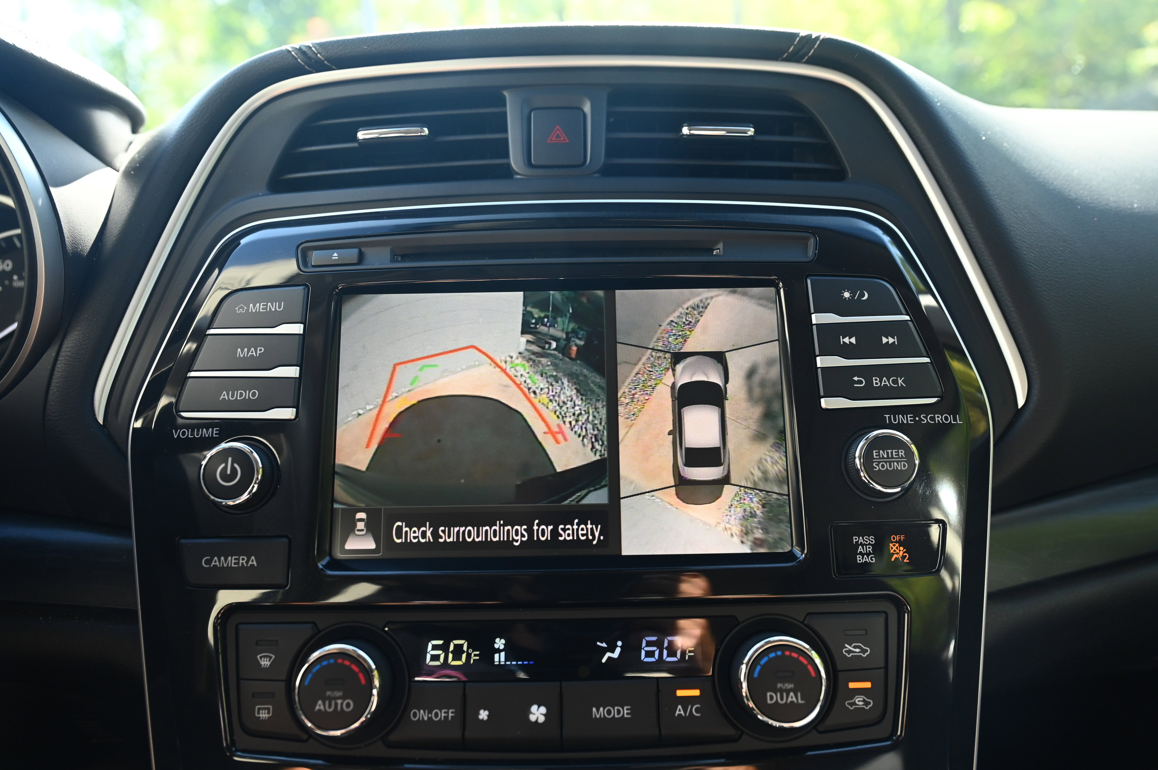 2023 Nissan Maxima Platinum photo 13