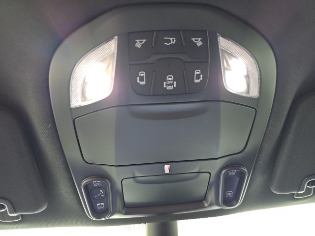 2026 Chrysler Pacifica photo 23