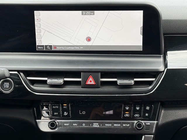 2024 Kia Seltos X-Line photo 17