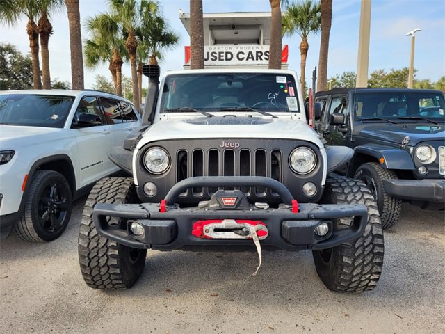 2017 Jeep Wrangler Unlimited Rubicon Recon photo 2