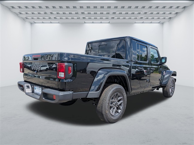 2025 Jeep Gladiator Sport S photo 2