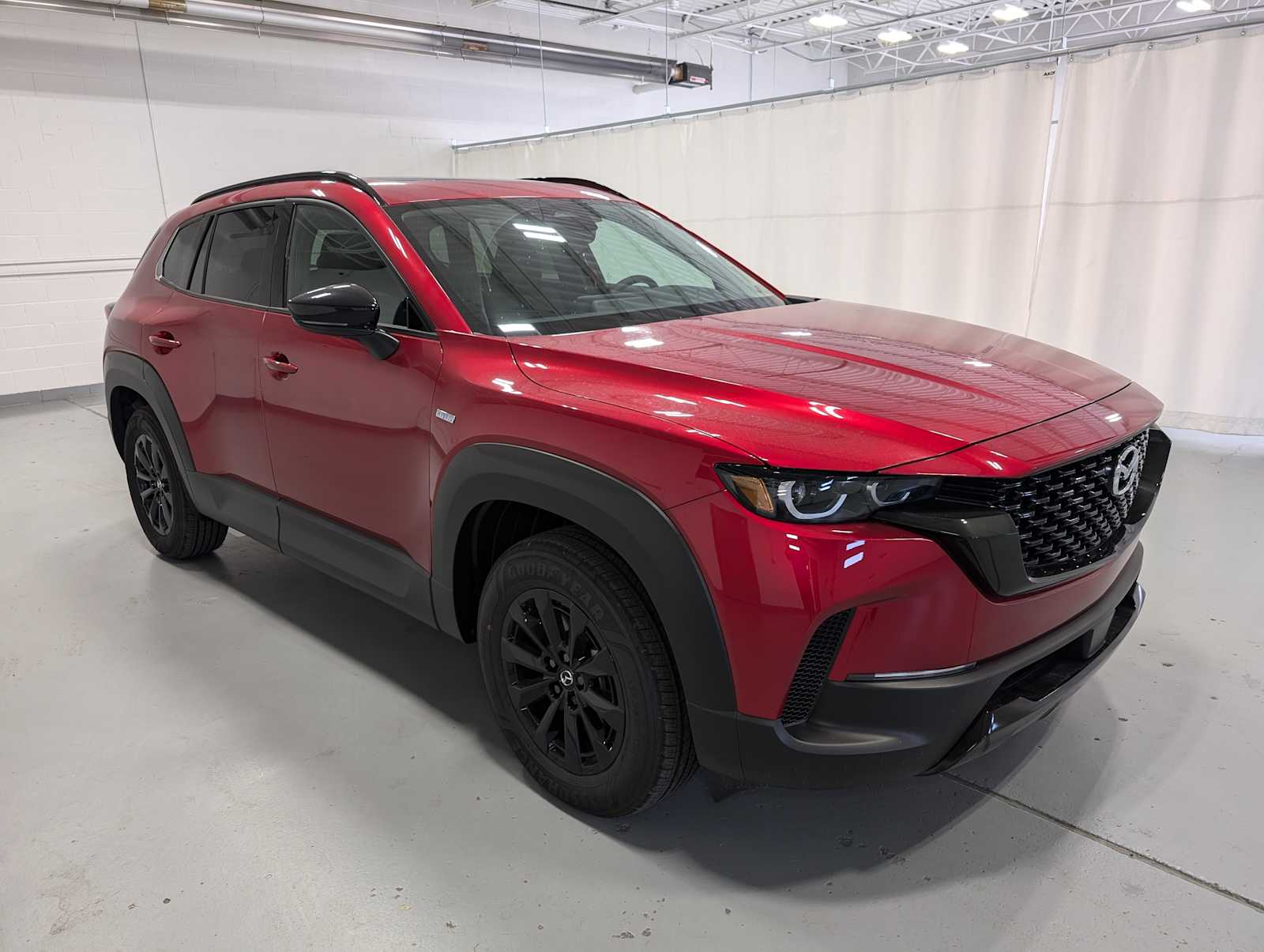 2025 Mazda CX-50 Premium photo 5