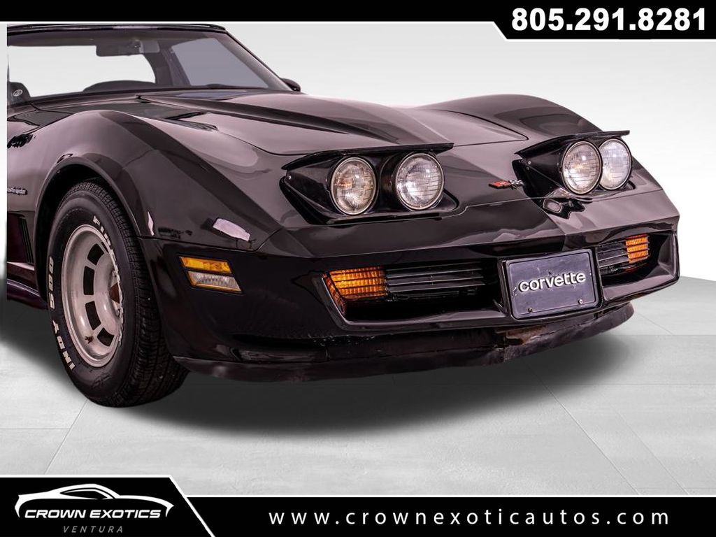 1982 Chevrolet Corvette Base photo 18