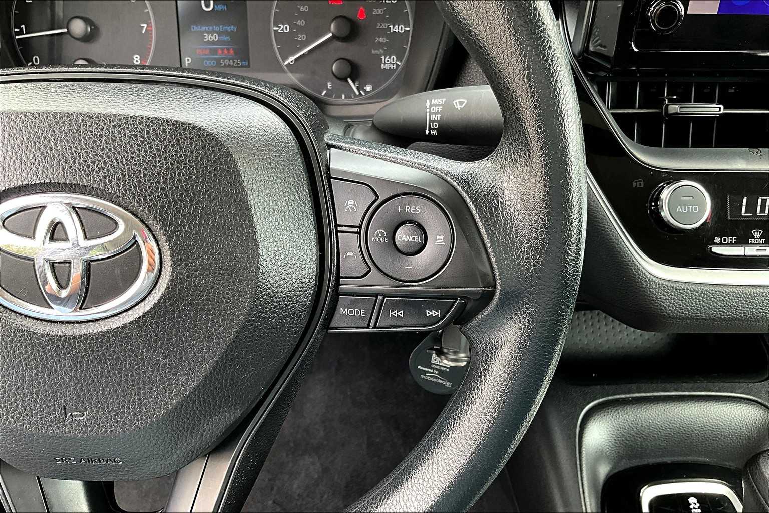 2024 Toyota Corolla LE photo 22