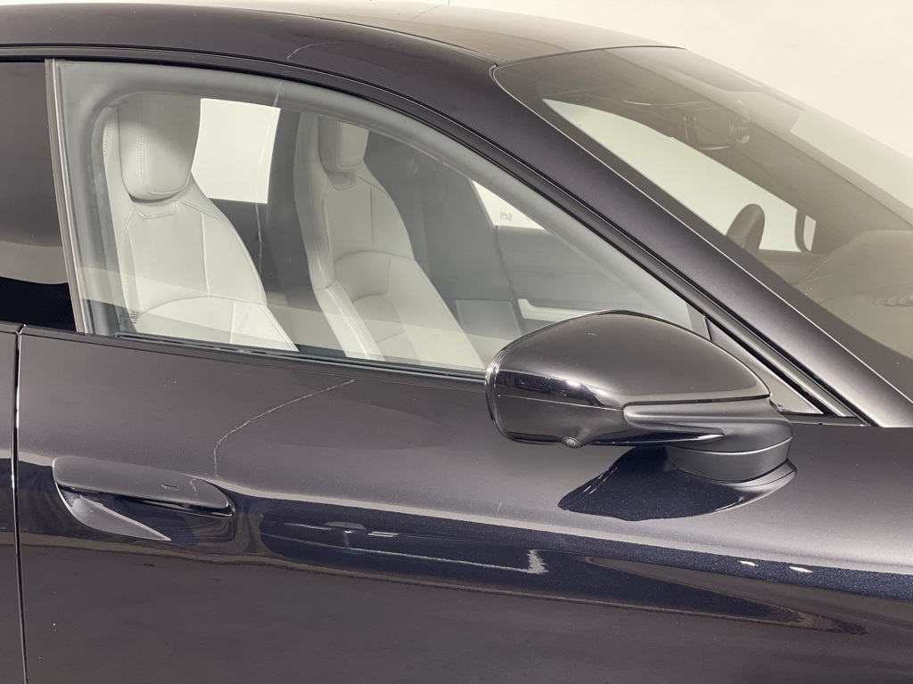 2024 Porsche Taycan Turbo photo 19