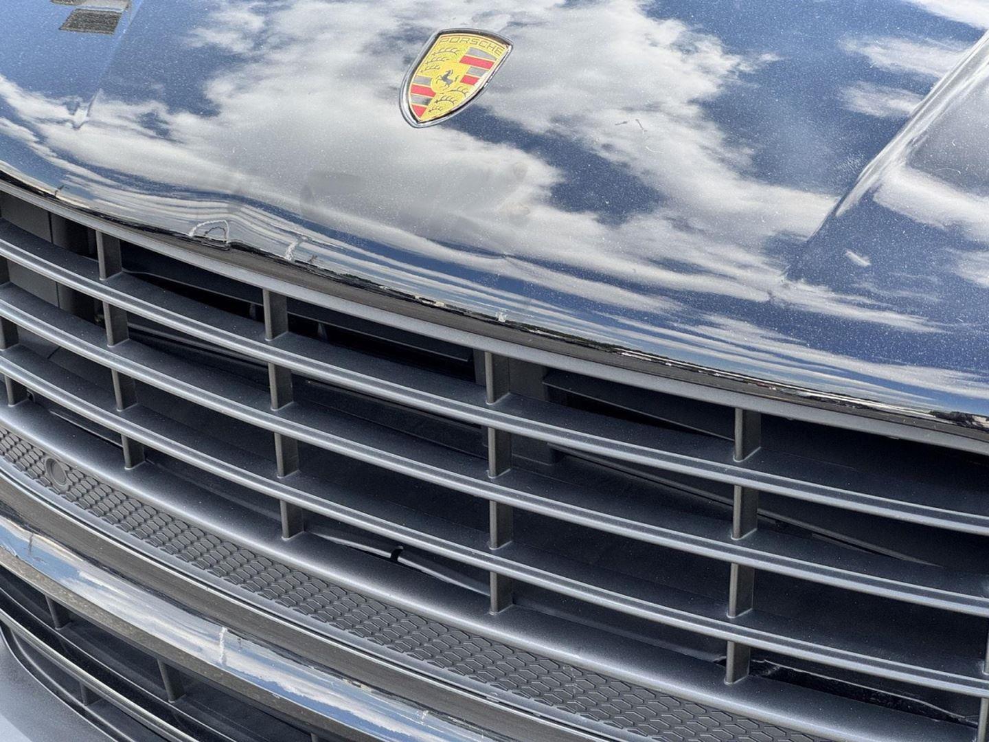 2021 Porsche Macan Base photo 60
