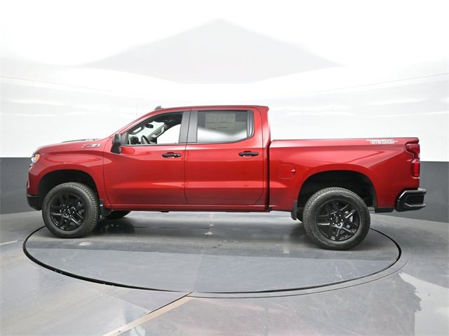 2025 Chevrolet Silverado 1500 LT Trail Boss photo 3