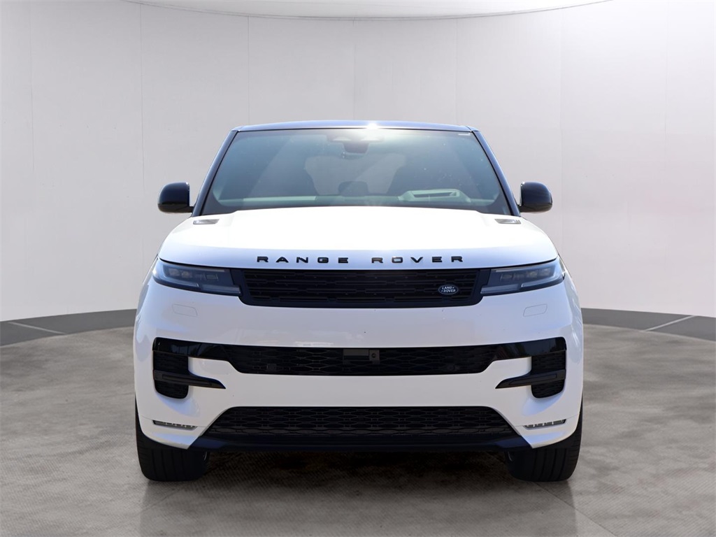 2025 Land Rover Range Rover Sport SE photo 2