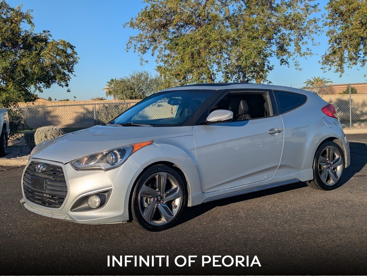 2014 Hyundai Veloster Base