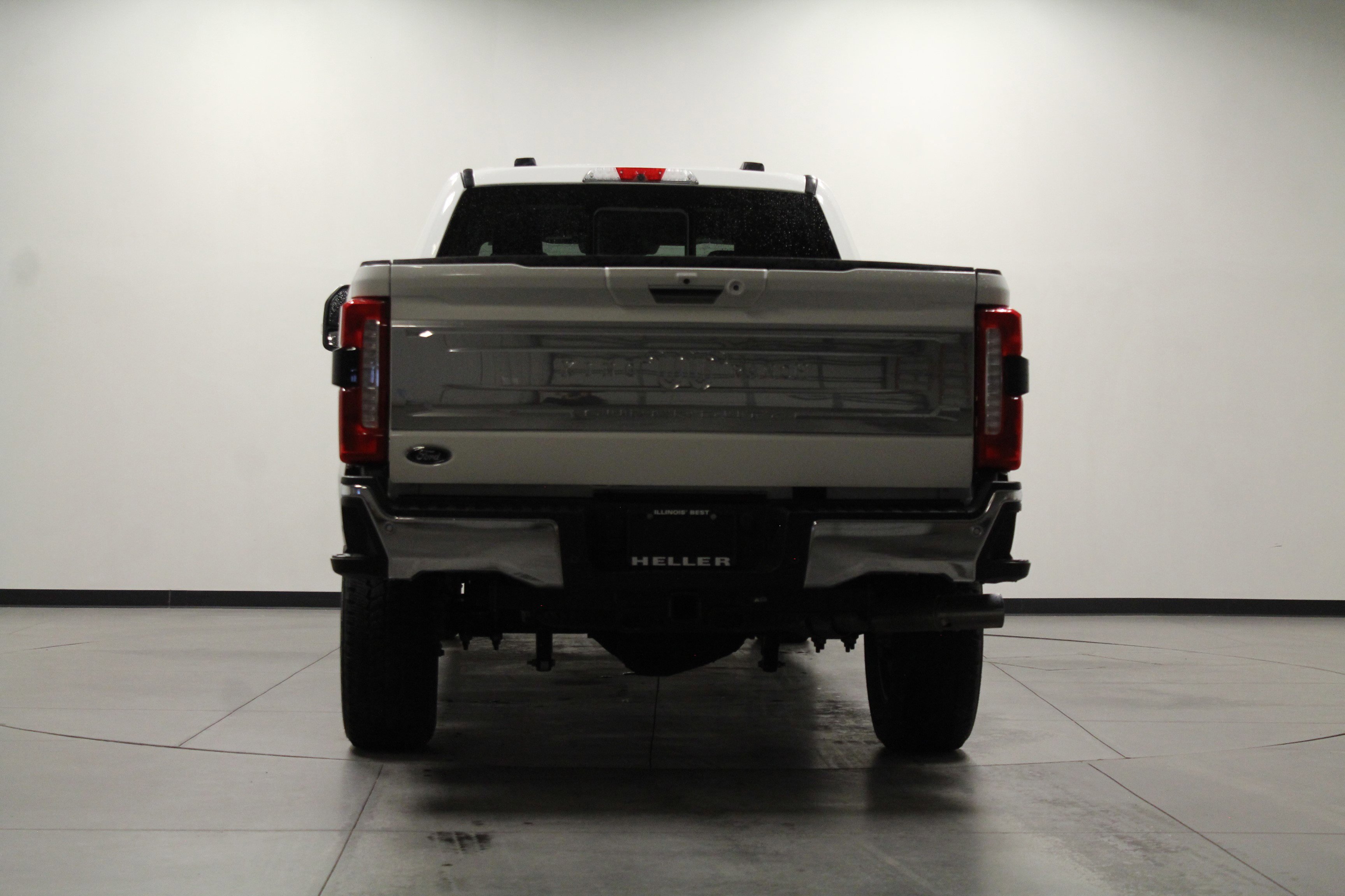 2024 Ford F-350 King Ranch photo 4