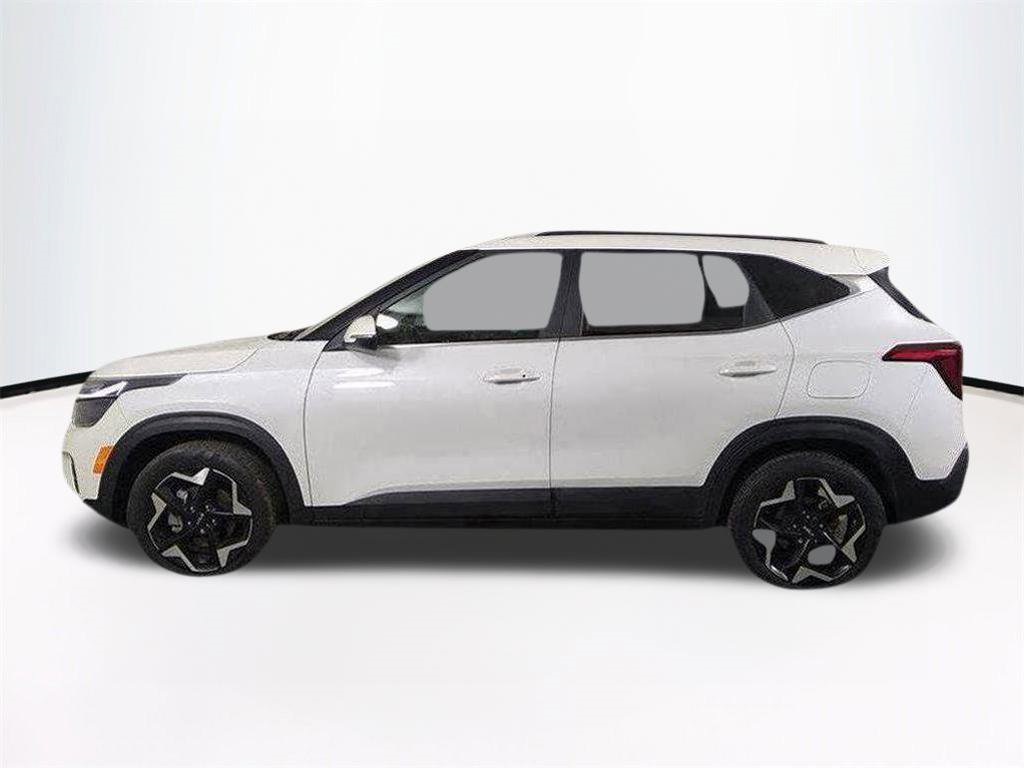 2024 Kia Seltos EX photo 3
