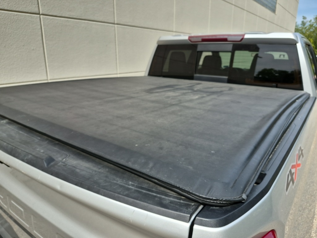 2020 Chevrolet Silverado 1500 RST photo 8