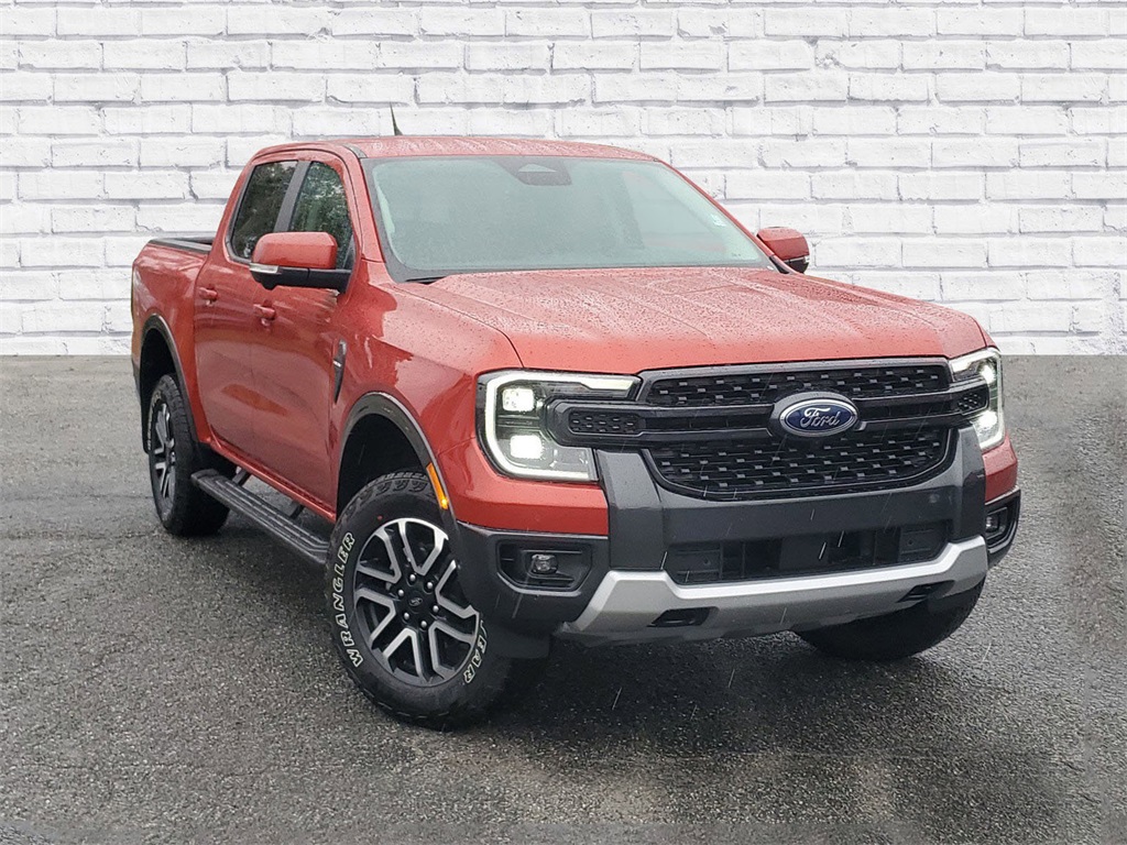 New 2024 Ford Ranger LARIAT SuperCrew® in Live Oak #T2334 Walt's