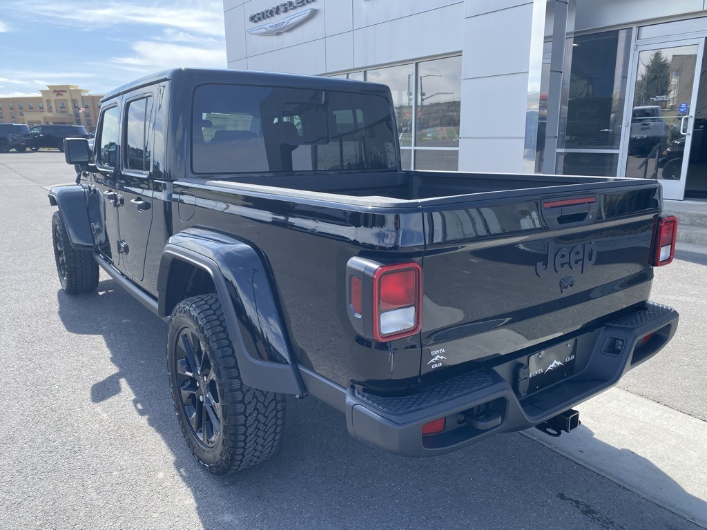 2025 Jeep Gladiator Sport photo 3