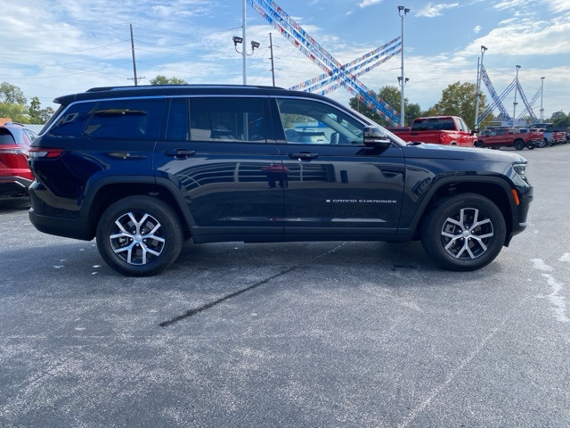 2023 Jeep Grand Cherokee Limited photo 6