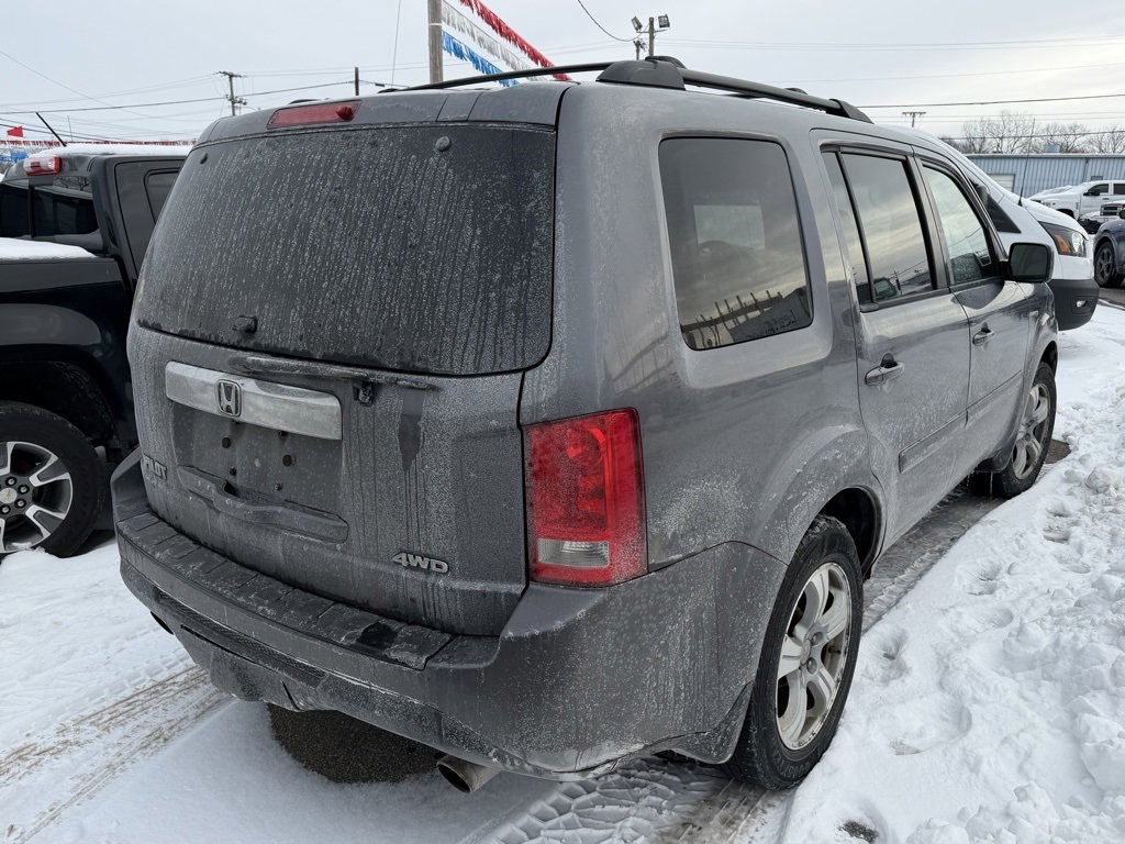 Used 2015 Honda Pilot EX with VIN 5FNYF4H42FB049095 for sale in Wellington, OH