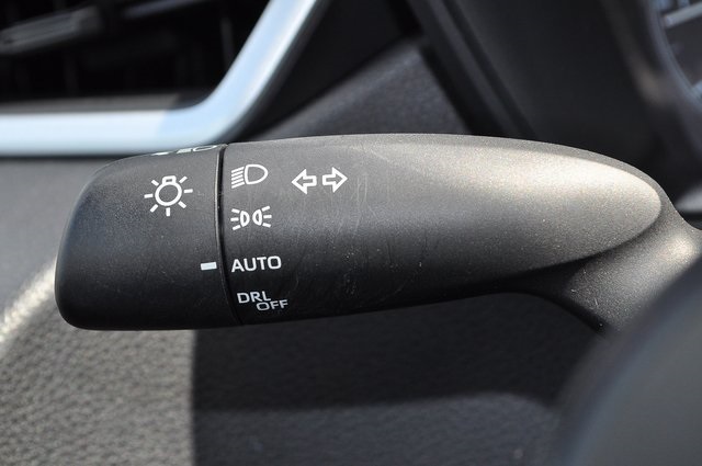 2024 Toyota Corolla LE photo 31