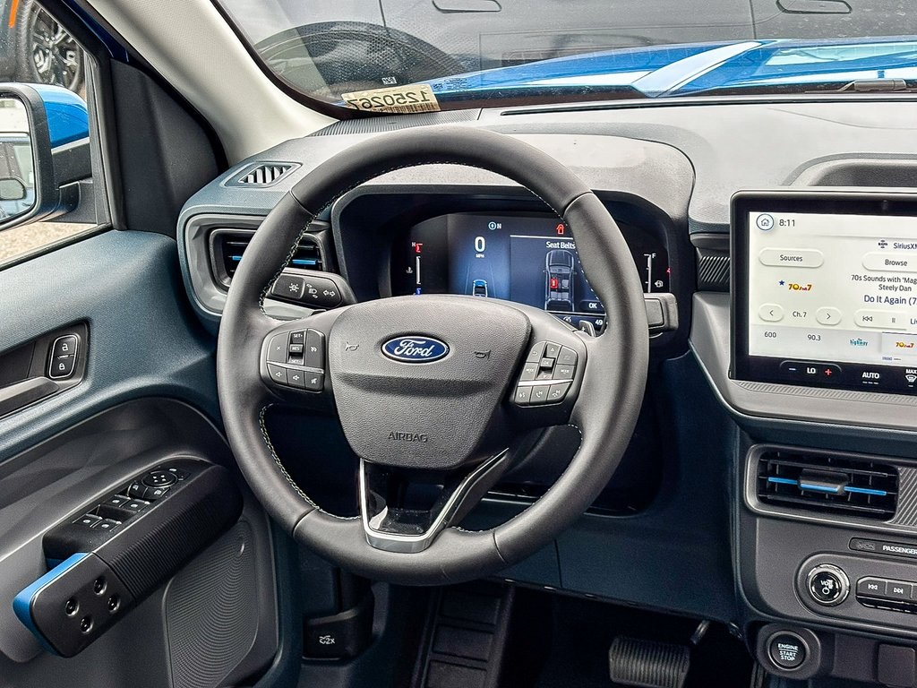 2025 Ford Maverick photo 16