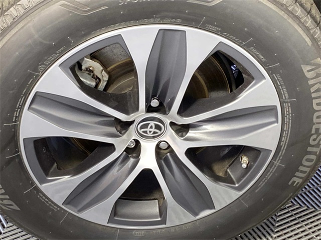 2023 Toyota Highlander Hybrid XLE photo 25