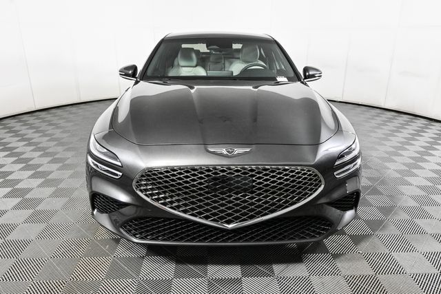 2025 Genesis G70 2.5T photo 4