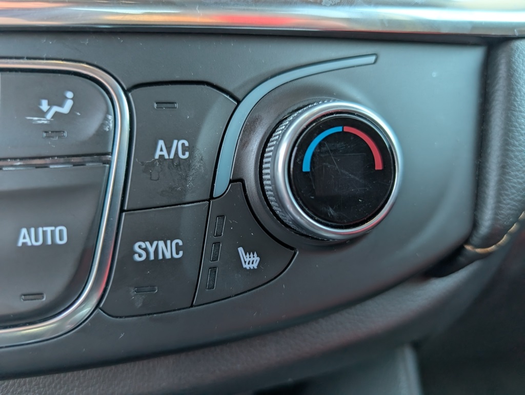 2019 Chevrolet Traverse Cloth 1LT photo 15