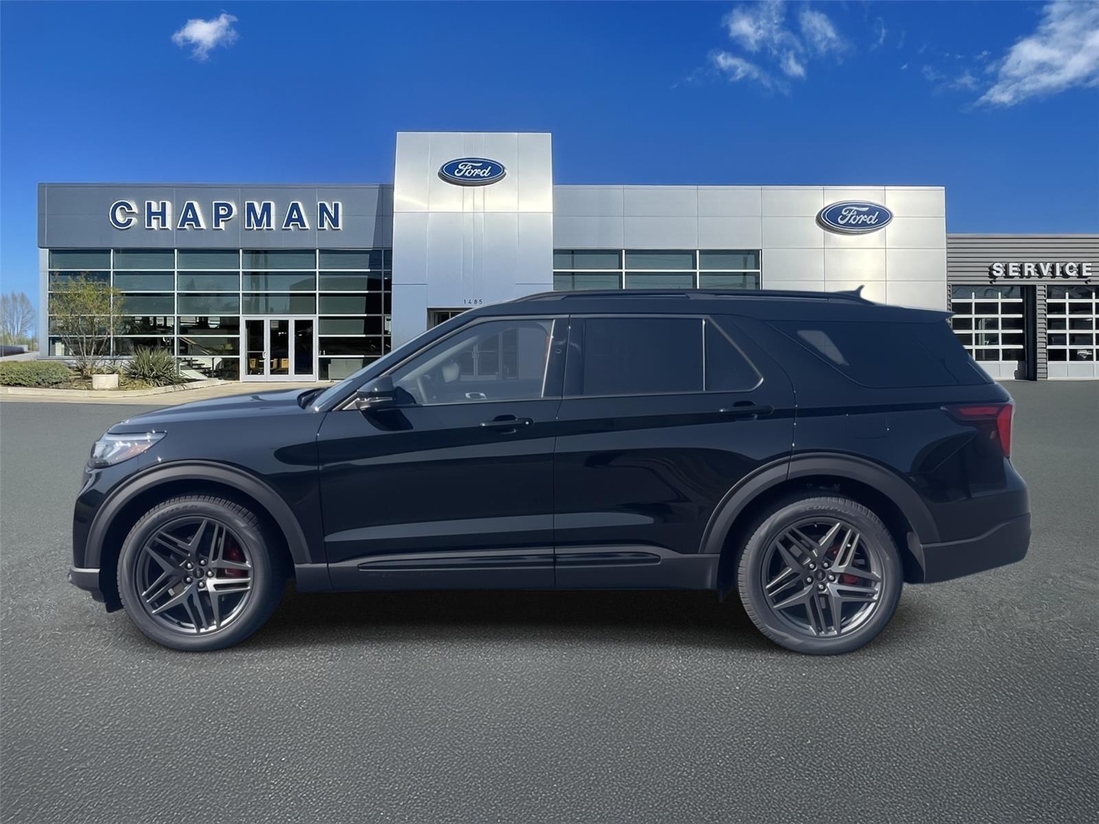2025 Ford Explorer ST photo 5