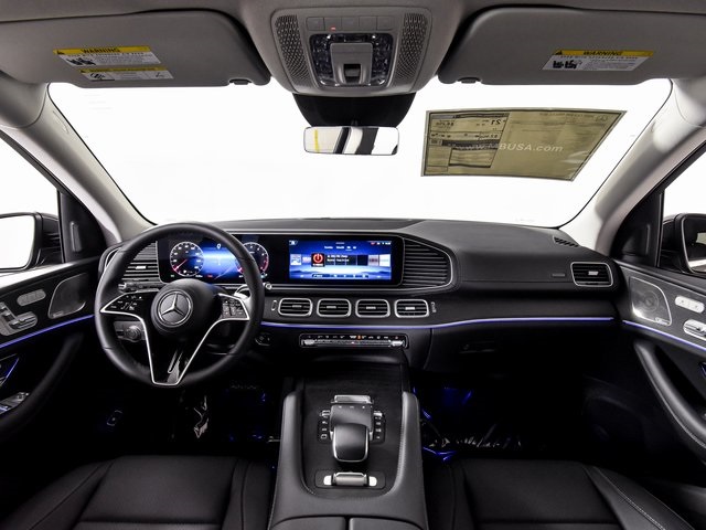 2026 Mercedes Benz GLS 450 4MATIC photo 24