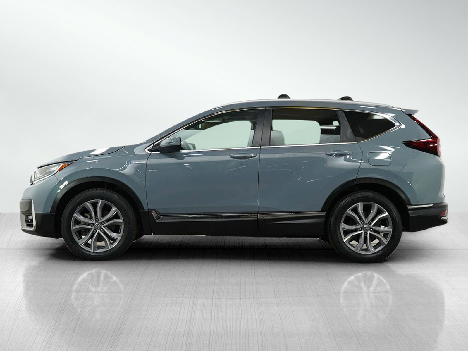 Used 2022 Honda CR-V Touring with VIN 5J6RT6H95NL002587 for sale in Burnsville, Minnesota